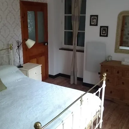 Bed & Breakfast Maison Aurelia Araujuzon