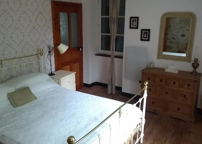 Couette-café Maison Aurelia Araujuzon