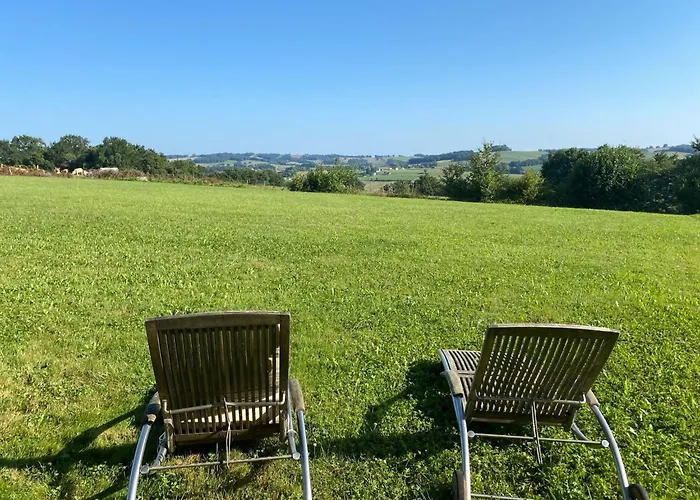 Couette-café Maison Aurelia 3*